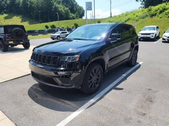 JEEP GRAND CHEROKEE 2018 1C4RJFCG2JC236147 image